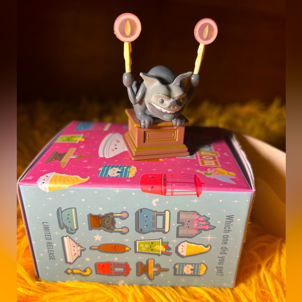 Rare Disney Parks Vinylmation Kingdom Of Cute Haunted Mansion Gargoyle